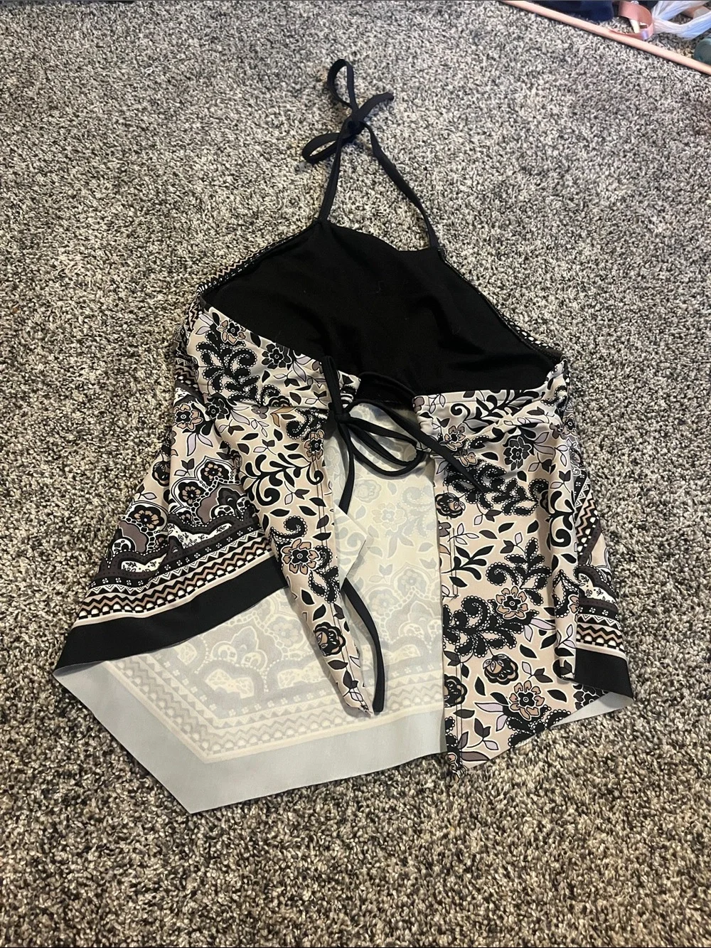Kona Sol Black and Cream Paisley Tankini Top